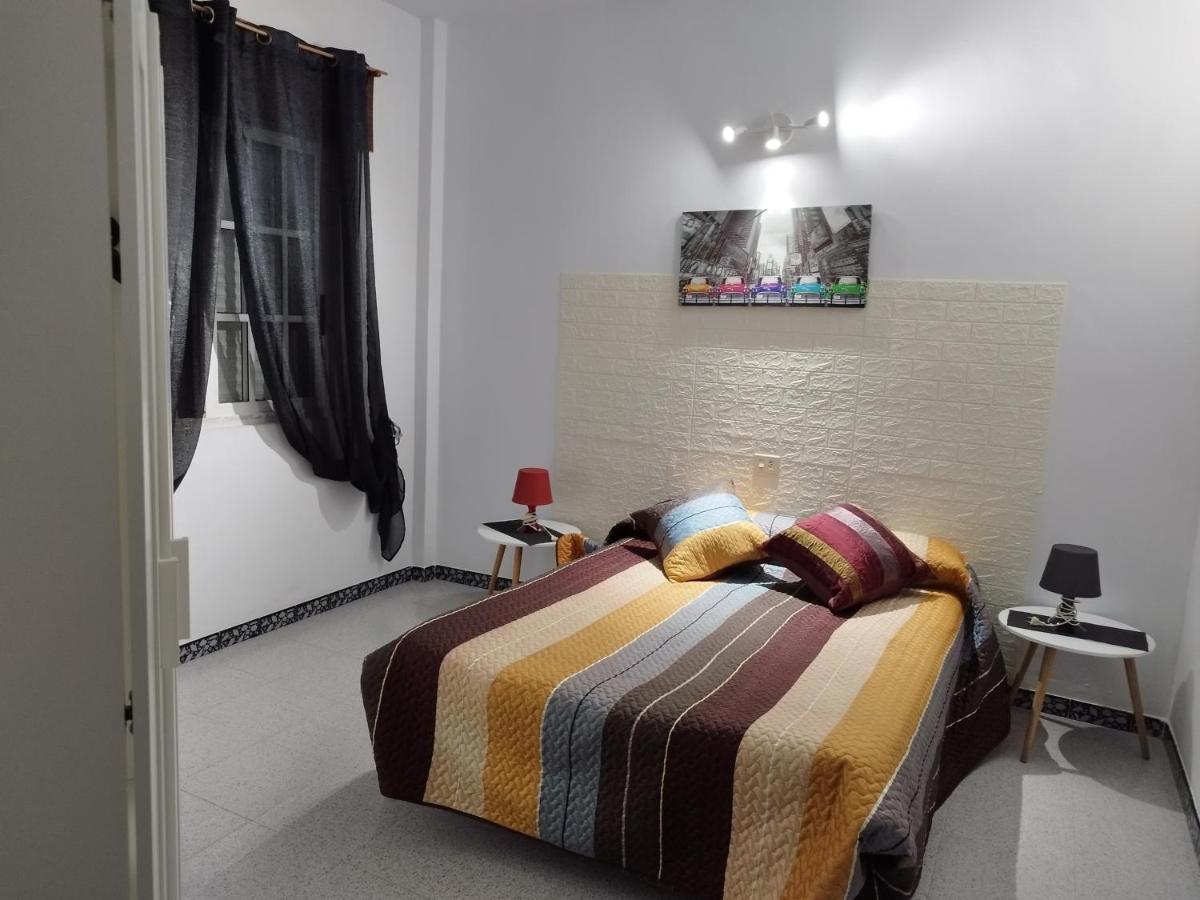 Apartamentos Blanco Y Negro 아 과르다 외부 사진